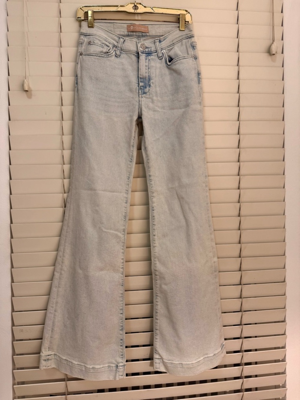 7 For All Mankind Light Blue Flare Jeans Size 7 Brand new